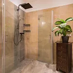 Doppelzimmer Iii Gaestezimmer In Mit Gemeinschaftsbad Und Gemeinschaftskueche