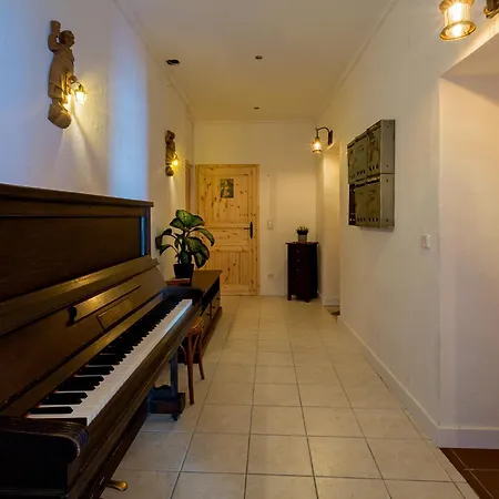 Accommodatie bij particulieren Doppelzimmer Iii Gaestezimmer In Mit Gemeinschaftsbad Und Gemeinschaftskueche Chemnitz