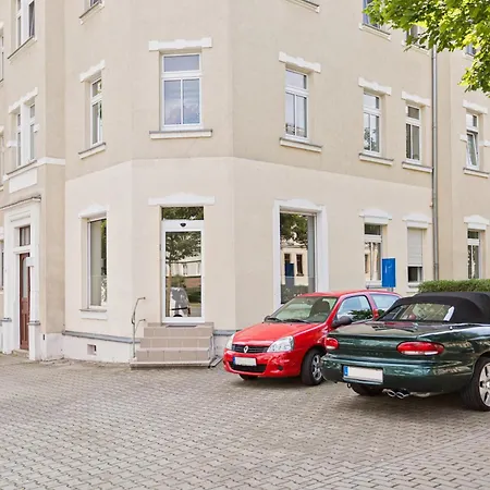 Accommodatie bij particulieren Doppelzimmer Iii Gaestezimmer In Mit Gemeinschaftsbad Und Gemeinschaftskueche Chemnitz