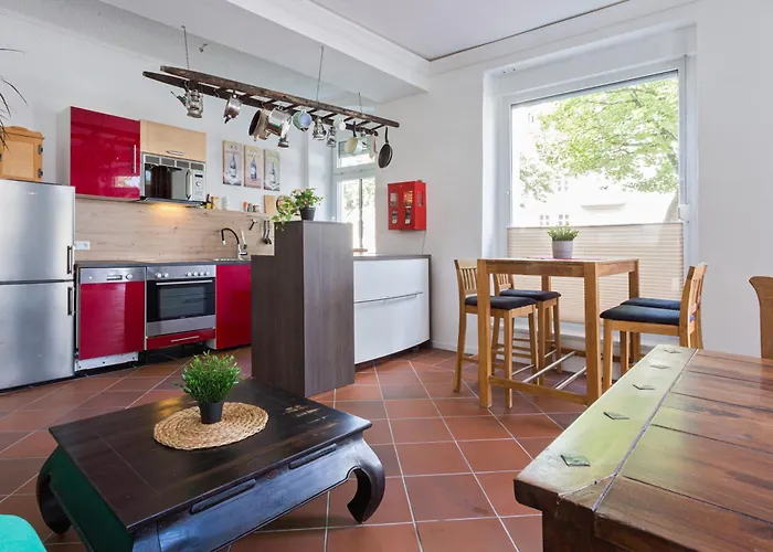 Doppelzimmer Iii Gaestezimmer In Mit Gemeinschaftsbad Und Gemeinschaftskueche * Chemnitz