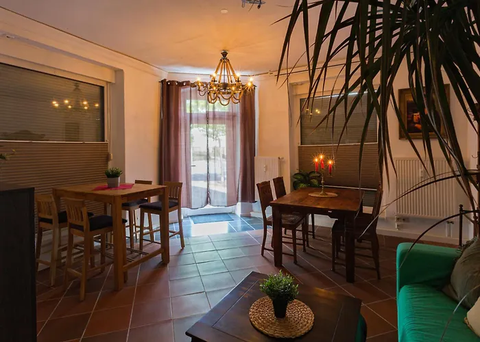 Doppelzimmer Iii Gaestezimmer In Mit Gemeinschaftsbad Und Gemeinschaftskueche Pansiyon Chemnitz